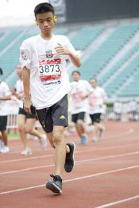 BIB: 3873
                            <button type="button" onclick="openModal(5999385)" class="btn btn-primary btn-sm float-right btn-popup" data-toggle="modal" data-target=".modal-high-quality">
                        <i class="fas fa-shopping-cart"></i> Add to Cart
                    </button>
                                            <button type="button" onclick="isThisMe(5999385, true)" class="btn btn-success btn-sm float-right btn-popup btn-isme hidden" data-toggle="tooltip" data-placement="bottom" title="นี่คือรูปของคุณใช่ไหม คลิกที่นี่เพื่อเอาเข้าอัลบั้ม">
                        <i class="fas fa-plus"></i> Add to album
                    </button>
                    <button type="button" onclick="isThisMe(5999385, false)" class="btn btn-warning btn-sm float-right btn-popup btn-isnotme hidden">
                        <i class="fas fa-ban"></i> Remove from album
                    </button>