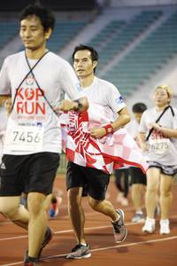 BIB: 7456, 6275
                            <button type="button" onclick="openModal(5971305)" class="btn btn-primary btn-sm float-right btn-popup" data-toggle="modal" data-target=".modal-high-quality">
                        <i class="fas fa-shopping-cart"></i> Add to Cart
                    </button>
                                            <button type="button" onclick="isThisMe(5971305, true)" class="btn btn-success btn-sm float-right btn-popup btn-isme hidden" data-toggle="tooltip" data-placement="bottom" title="นี่คือรูปของคุณใช่ไหม คลิกที่นี่เพื่อเอาเข้าอัลบั้ม">
                        <i class="fas fa-plus"></i> Add to album
                    </button>
                    <button type="button" onclick="isThisMe(5971305, false)" class="btn btn-warning btn-sm float-right btn-popup btn-isnotme hidden">
                        <i class="fas fa-ban"></i> Remove from album
                    </button>