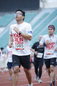 BIB: 1085, 3948
                            <button type="button" onclick="openModal(5995778)" class="btn btn-primary btn-sm float-right btn-popup" data-toggle="modal" data-target=".modal-high-quality">
                        <i class="fas fa-shopping-cart"></i> Add to Cart
                    </button>
                                            <button type="button" onclick="isThisMe(5995778, true)" class="btn btn-success btn-sm float-right btn-popup btn-isme hidden" data-toggle="tooltip" data-placement="bottom" title="นี่คือรูปของคุณใช่ไหม คลิกที่นี่เพื่อเอาเข้าอัลบั้ม">
                        <i class="fas fa-plus"></i> Add to album
                    </button>
                    <button type="button" onclick="isThisMe(5995778, false)" class="btn btn-warning btn-sm float-right btn-popup btn-isnotme hidden">
                        <i class="fas fa-ban"></i> Remove from album
                    </button>