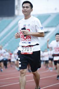 BIB: 2019, 2701
                            <button type="button" onclick="openModal(5995314)" class="btn btn-primary btn-sm float-right btn-popup" data-toggle="modal" data-target=".modal-high-quality">
                        <i class="fas fa-shopping-cart"></i> Add to Cart
                    </button>
                                            <button type="button" onclick="isThisMe(5995314, true)" class="btn btn-success btn-sm float-right btn-popup btn-isme hidden" data-toggle="tooltip" data-placement="bottom" title="นี่คือรูปของคุณใช่ไหม คลิกที่นี่เพื่อเอาเข้าอัลบั้ม">
                        <i class="fas fa-plus"></i> Add to album
                    </button>
                    <button type="button" onclick="isThisMe(5995314, false)" class="btn btn-warning btn-sm float-right btn-popup btn-isnotme hidden">
                        <i class="fas fa-ban"></i> Remove from album
                    </button>