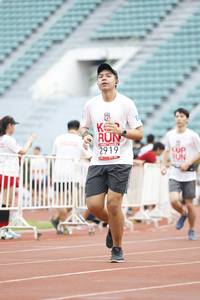 BIB: 2919
                            <button type="button" onclick="openModal(5999875)" class="btn btn-primary btn-sm float-right btn-popup" data-toggle="modal" data-target=".modal-high-quality">
                        <i class="fas fa-shopping-cart"></i> Add to Cart
                    </button>
                                            <button type="button" onclick="isThisMe(5999875, true)" class="btn btn-success btn-sm float-right btn-popup btn-isme hidden" data-toggle="tooltip" data-placement="bottom" title="นี่คือรูปของคุณใช่ไหม คลิกที่นี่เพื่อเอาเข้าอัลบั้ม">
                        <i class="fas fa-plus"></i> Add to album
                    </button>
                    <button type="button" onclick="isThisMe(5999875, false)" class="btn btn-warning btn-sm float-right btn-popup btn-isnotme hidden">
                        <i class="fas fa-ban"></i> Remove from album
                    </button>