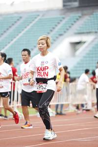 BIB: 952
                            <button type="button" onclick="openModal(6000272)" class="btn btn-primary btn-sm float-right btn-popup" data-toggle="modal" data-target=".modal-high-quality">
                        <i class="fas fa-shopping-cart"></i> Add to Cart
                    </button>
                                            <button type="button" onclick="isThisMe(6000272, true)" class="btn btn-success btn-sm float-right btn-popup btn-isme hidden" data-toggle="tooltip" data-placement="bottom" title="นี่คือรูปของคุณใช่ไหม คลิกที่นี่เพื่อเอาเข้าอัลบั้ม">
                        <i class="fas fa-plus"></i> Add to album
                    </button>
                    <button type="button" onclick="isThisMe(6000272, false)" class="btn btn-warning btn-sm float-right btn-popup btn-isnotme hidden">
                        <i class="fas fa-ban"></i> Remove from album
                    </button>