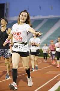 BIB: 2013, 8577
                            <button type="button" onclick="openModal(5969614)" class="btn btn-primary btn-sm float-right btn-popup" data-toggle="modal" data-target=".modal-high-quality">
                        <i class="fas fa-shopping-cart"></i> Add to Cart
                    </button>
                                            <button type="button" onclick="isThisMe(5969614, true)" class="btn btn-success btn-sm float-right btn-popup btn-isme hidden" data-toggle="tooltip" data-placement="bottom" title="นี่คือรูปของคุณใช่ไหม คลิกที่นี่เพื่อเอาเข้าอัลบั้ม">
                        <i class="fas fa-plus"></i> Add to album
                    </button>
                    <button type="button" onclick="isThisMe(5969614, false)" class="btn btn-warning btn-sm float-right btn-popup btn-isnotme hidden">
                        <i class="fas fa-ban"></i> Remove from album
                    </button>