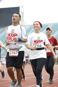 BIB: 2019, 2744, 3747
                            <button type="button" onclick="openModal(6000115)" class="btn btn-primary btn-sm float-right btn-popup" data-toggle="modal" data-target=".modal-high-quality">
                        <i class="fas fa-shopping-cart"></i> Add to Cart
                    </button>
                                            <button type="button" onclick="isThisMe(6000115, true)" class="btn btn-success btn-sm float-right btn-popup btn-isme hidden" data-toggle="tooltip" data-placement="bottom" title="นี่คือรูปของคุณใช่ไหม คลิกที่นี่เพื่อเอาเข้าอัลบั้ม">
                        <i class="fas fa-plus"></i> Add to album
                    </button>
                    <button type="button" onclick="isThisMe(6000115, false)" class="btn btn-warning btn-sm float-right btn-popup btn-isnotme hidden">
                        <i class="fas fa-ban"></i> Remove from album
                    </button>