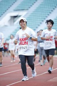 BIB: 8949, 7318
                            <button type="button" onclick="openModal(5995987)" class="btn btn-primary btn-sm float-right btn-popup" data-toggle="modal" data-target=".modal-high-quality">
                        <i class="fas fa-shopping-cart"></i> Add to Cart
                    </button>
                                            <button type="button" onclick="isThisMe(5995987, true)" class="btn btn-success btn-sm float-right btn-popup btn-isme hidden" data-toggle="tooltip" data-placement="bottom" title="นี่คือรูปของคุณใช่ไหม คลิกที่นี่เพื่อเอาเข้าอัลบั้ม">
                        <i class="fas fa-plus"></i> Add to album
                    </button>
                    <button type="button" onclick="isThisMe(5995987, false)" class="btn btn-warning btn-sm float-right btn-popup btn-isnotme hidden">
                        <i class="fas fa-ban"></i> Remove from album
                    </button>