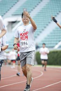 BIB: 594
                            <button type="button" onclick="openModal(5997624)" class="btn btn-primary btn-sm float-right btn-popup" data-toggle="modal" data-target=".modal-high-quality">
                        <i class="fas fa-shopping-cart"></i> Add to Cart
                    </button>
                                            <button type="button" onclick="isThisMe(5997624, true)" class="btn btn-success btn-sm float-right btn-popup btn-isme hidden" data-toggle="tooltip" data-placement="bottom" title="นี่คือรูปของคุณใช่ไหม คลิกที่นี่เพื่อเอาเข้าอัลบั้ม">
                        <i class="fas fa-plus"></i> Add to album
                    </button>
                    <button type="button" onclick="isThisMe(5997624, false)" class="btn btn-warning btn-sm float-right btn-popup btn-isnotme hidden">
                        <i class="fas fa-ban"></i> Remove from album
                    </button>