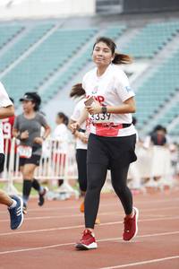 BIB: 339
                            <button type="button" onclick="openModal(6000523)" class="btn btn-primary btn-sm float-right btn-popup" data-toggle="modal" data-target=".modal-high-quality">
                        <i class="fas fa-shopping-cart"></i> Add to Cart
                    </button>
                                            <button type="button" onclick="isThisMe(6000523, true)" class="btn btn-success btn-sm float-right btn-popup btn-isme hidden" data-toggle="tooltip" data-placement="bottom" title="นี่คือรูปของคุณใช่ไหม คลิกที่นี่เพื่อเอาเข้าอัลบั้ม">
                        <i class="fas fa-plus"></i> Add to album
                    </button>
                    <button type="button" onclick="isThisMe(6000523, false)" class="btn btn-warning btn-sm float-right btn-popup btn-isnotme hidden">
                        <i class="fas fa-ban"></i> Remove from album
                    </button>