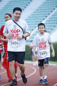 BIB: 7604, 7605
                            <button type="button" onclick="openModal(5996396)" class="btn btn-primary btn-sm float-right btn-popup" data-toggle="modal" data-target=".modal-high-quality">
                        <i class="fas fa-shopping-cart"></i> Add to Cart
                    </button>
                                            <button type="button" onclick="isThisMe(5996396, true)" class="btn btn-success btn-sm float-right btn-popup btn-isme hidden" data-toggle="tooltip" data-placement="bottom" title="นี่คือรูปของคุณใช่ไหม คลิกที่นี่เพื่อเอาเข้าอัลบั้ม">
                        <i class="fas fa-plus"></i> Add to album
                    </button>
                    <button type="button" onclick="isThisMe(5996396, false)" class="btn btn-warning btn-sm float-right btn-popup btn-isnotme hidden">
                        <i class="fas fa-ban"></i> Remove from album
                    </button>