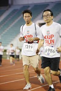 BIB: 2019, 7319, 6986
                            <button type="button" onclick="openModal(5968467)" class="btn btn-primary btn-sm float-right btn-popup" data-toggle="modal" data-target=".modal-high-quality">
                        <i class="fas fa-shopping-cart"></i> Add to Cart
                    </button>
                                            <button type="button" onclick="isThisMe(5968467, true)" class="btn btn-success btn-sm float-right btn-popup btn-isme hidden" data-toggle="tooltip" data-placement="bottom" title="นี่คือรูปของคุณใช่ไหม คลิกที่นี่เพื่อเอาเข้าอัลบั้ม">
                        <i class="fas fa-plus"></i> Add to album
                    </button>
                    <button type="button" onclick="isThisMe(5968467, false)" class="btn btn-warning btn-sm float-right btn-popup btn-isnotme hidden">
                        <i class="fas fa-ban"></i> Remove from album
                    </button>