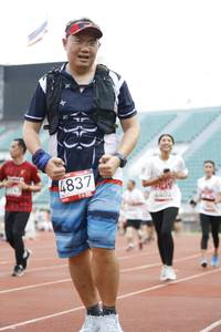 BIB: 4837, 4402
                            <button type="button" onclick="openModal(6000134)" class="btn btn-primary btn-sm float-right btn-popup" data-toggle="modal" data-target=".modal-high-quality">
                        <i class="fas fa-shopping-cart"></i> Add to Cart
                    </button>
                                            <button type="button" onclick="isThisMe(6000134, true)" class="btn btn-success btn-sm float-right btn-popup btn-isme hidden" data-toggle="tooltip" data-placement="bottom" title="นี่คือรูปของคุณใช่ไหม คลิกที่นี่เพื่อเอาเข้าอัลบั้ม">
                        <i class="fas fa-plus"></i> Add to album
                    </button>
                    <button type="button" onclick="isThisMe(6000134, false)" class="btn btn-warning btn-sm float-right btn-popup btn-isnotme hidden">
                        <i class="fas fa-ban"></i> Remove from album
                    </button>