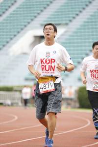 BIB: 2019, 4879
                            <button type="button" onclick="openModal(6000677)" class="btn btn-primary btn-sm float-right btn-popup" data-toggle="modal" data-target=".modal-high-quality">
                        <i class="fas fa-shopping-cart"></i> Add to Cart
                    </button>
                                            <button type="button" onclick="isThisMe(6000677, true)" class="btn btn-success btn-sm float-right btn-popup btn-isme hidden" data-toggle="tooltip" data-placement="bottom" title="นี่คือรูปของคุณใช่ไหม คลิกที่นี่เพื่อเอาเข้าอัลบั้ม">
                        <i class="fas fa-plus"></i> Add to album
                    </button>
                    <button type="button" onclick="isThisMe(6000677, false)" class="btn btn-warning btn-sm float-right btn-popup btn-isnotme hidden">
                        <i class="fas fa-ban"></i> Remove from album
                    </button>