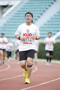 BIB: 556
                            <button type="button" onclick="openModal(5997771)" class="btn btn-primary btn-sm float-right btn-popup" data-toggle="modal" data-target=".modal-high-quality">
                        <i class="fas fa-shopping-cart"></i> Add to Cart
                    </button>
                                            <button type="button" onclick="isThisMe(5997771, true)" class="btn btn-success btn-sm float-right btn-popup btn-isme hidden" data-toggle="tooltip" data-placement="bottom" title="นี่คือรูปของคุณใช่ไหม คลิกที่นี่เพื่อเอาเข้าอัลบั้ม">
                        <i class="fas fa-plus"></i> Add to album
                    </button>
                    <button type="button" onclick="isThisMe(5997771, false)" class="btn btn-warning btn-sm float-right btn-popup btn-isnotme hidden">
                        <i class="fas fa-ban"></i> Remove from album
                    </button>