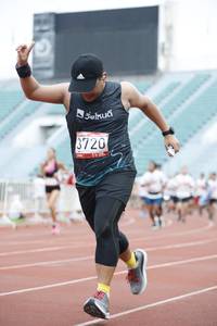 BIB: 3720
                            <button type="button" onclick="openModal(5997178)" class="btn btn-primary btn-sm float-right btn-popup" data-toggle="modal" data-target=".modal-high-quality">
                        <i class="fas fa-shopping-cart"></i> Add to Cart
                    </button>
                                            <button type="button" onclick="isThisMe(5997178, true)" class="btn btn-success btn-sm float-right btn-popup btn-isme hidden" data-toggle="tooltip" data-placement="bottom" title="นี่คือรูปของคุณใช่ไหม คลิกที่นี่เพื่อเอาเข้าอัลบั้ม">
                        <i class="fas fa-plus"></i> Add to album
                    </button>
                    <button type="button" onclick="isThisMe(5997178, false)" class="btn btn-warning btn-sm float-right btn-popup btn-isnotme hidden">
                        <i class="fas fa-ban"></i> Remove from album
                    </button>