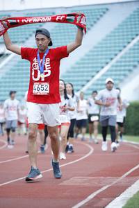 BIB: 4652, 
                            <button type="button" onclick="openModal(5995877)" class="btn btn-primary btn-sm float-right btn-popup" data-toggle="modal" data-target=".modal-high-quality">
                        <i class="fas fa-shopping-cart"></i> Add to Cart
                    </button>
                                            <button type="button" onclick="isThisMe(5995877, true)" class="btn btn-success btn-sm float-right btn-popup btn-isme hidden" data-toggle="tooltip" data-placement="bottom" title="นี่คือรูปของคุณใช่ไหม คลิกที่นี่เพื่อเอาเข้าอัลบั้ม">
                        <i class="fas fa-plus"></i> Add to album
                    </button>
                    <button type="button" onclick="isThisMe(5995877, false)" class="btn btn-warning btn-sm float-right btn-popup btn-isnotme hidden">
                        <i class="fas fa-ban"></i> Remove from album
                    </button>