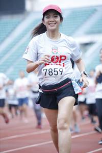 BIB: 7859
                            <button type="button" onclick="openModal(5996155)" class="btn btn-primary btn-sm float-right btn-popup" data-toggle="modal" data-target=".modal-high-quality">
                        <i class="fas fa-shopping-cart"></i> Add to Cart
                    </button>
                                            <button type="button" onclick="isThisMe(5996155, true)" class="btn btn-success btn-sm float-right btn-popup btn-isme hidden" data-toggle="tooltip" data-placement="bottom" title="นี่คือรูปของคุณใช่ไหม คลิกที่นี่เพื่อเอาเข้าอัลบั้ม">
                        <i class="fas fa-plus"></i> Add to album
                    </button>
                    <button type="button" onclick="isThisMe(5996155, false)" class="btn btn-warning btn-sm float-right btn-popup btn-isnotme hidden">
                        <i class="fas fa-ban"></i> Remove from album
                    </button>