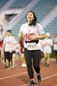 BIB: 6943
                            <button type="button" onclick="openModal(5989527)" class="btn btn-primary btn-sm float-right btn-popup" data-toggle="modal" data-target=".modal-high-quality">
                        <i class="fas fa-shopping-cart"></i> Add to Cart
                    </button>
                                            <button type="button" onclick="isThisMe(5989527, true)" class="btn btn-success btn-sm float-right btn-popup btn-isme hidden" data-toggle="tooltip" data-placement="bottom" title="นี่คือรูปของคุณใช่ไหม คลิกที่นี่เพื่อเอาเข้าอัลบั้ม">
                        <i class="fas fa-plus"></i> Add to album
                    </button>
                    <button type="button" onclick="isThisMe(5989527, false)" class="btn btn-warning btn-sm float-right btn-popup btn-isnotme hidden">
                        <i class="fas fa-ban"></i> Remove from album
                    </button>