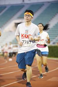 BIB: 2212
                            <button type="button" onclick="openModal(5976061)" class="btn btn-primary btn-sm float-right btn-popup" data-toggle="modal" data-target=".modal-high-quality">
                        <i class="fas fa-shopping-cart"></i> Add to Cart
                    </button>
                                            <button type="button" onclick="isThisMe(5976061, true)" class="btn btn-success btn-sm float-right btn-popup btn-isme hidden" data-toggle="tooltip" data-placement="bottom" title="นี่คือรูปของคุณใช่ไหม คลิกที่นี่เพื่อเอาเข้าอัลบั้ม">
                        <i class="fas fa-plus"></i> Add to album
                    </button>
                    <button type="button" onclick="isThisMe(5976061, false)" class="btn btn-warning btn-sm float-right btn-popup btn-isnotme hidden">
                        <i class="fas fa-ban"></i> Remove from album
                    </button>