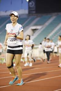 BIB: 7222
                            <button type="button" onclick="openModal(5971880)" class="btn btn-primary btn-sm float-right btn-popup" data-toggle="modal" data-target=".modal-high-quality">
                        <i class="fas fa-shopping-cart"></i> Add to Cart
                    </button>
                                            <button type="button" onclick="isThisMe(5971880, true)" class="btn btn-success btn-sm float-right btn-popup btn-isme hidden" data-toggle="tooltip" data-placement="bottom" title="นี่คือรูปของคุณใช่ไหม คลิกที่นี่เพื่อเอาเข้าอัลบั้ม">
                        <i class="fas fa-plus"></i> Add to album
                    </button>
                    <button type="button" onclick="isThisMe(5971880, false)" class="btn btn-warning btn-sm float-right btn-popup btn-isnotme hidden">
                        <i class="fas fa-ban"></i> Remove from album
                    </button>