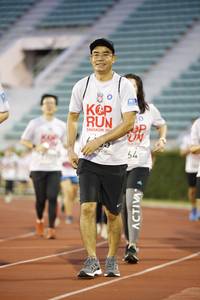 BIB: 
                            <button type="button" onclick="openModal(5975822)" class="btn btn-primary btn-sm float-right btn-popup" data-toggle="modal" data-target=".modal-high-quality">
                        <i class="fas fa-shopping-cart"></i> Add to Cart
                    </button>
                                            <button type="button" onclick="isThisMe(5975822, true)" class="btn btn-success btn-sm float-right btn-popup btn-isme hidden" data-toggle="tooltip" data-placement="bottom" title="นี่คือรูปของคุณใช่ไหม คลิกที่นี่เพื่อเอาเข้าอัลบั้ม">
                        <i class="fas fa-plus"></i> Add to album
                    </button>
                    <button type="button" onclick="isThisMe(5975822, false)" class="btn btn-warning btn-sm float-right btn-popup btn-isnotme hidden">
                        <i class="fas fa-ban"></i> Remove from album
                    </button>