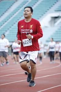 BIB: 6220
                            <button type="button" onclick="openModal(5996318)" class="btn btn-primary btn-sm float-right btn-popup" data-toggle="modal" data-target=".modal-high-quality">
                        <i class="fas fa-shopping-cart"></i> Add to Cart
                    </button>
                                            <button type="button" onclick="isThisMe(5996318, true)" class="btn btn-success btn-sm float-right btn-popup btn-isme hidden" data-toggle="tooltip" data-placement="bottom" title="นี่คือรูปของคุณใช่ไหม คลิกที่นี่เพื่อเอาเข้าอัลบั้ม">
                        <i class="fas fa-plus"></i> Add to album
                    </button>
                    <button type="button" onclick="isThisMe(5996318, false)" class="btn btn-warning btn-sm float-right btn-popup btn-isnotme hidden">
                        <i class="fas fa-ban"></i> Remove from album
                    </button>