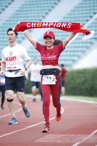 BIB: 3140, 6173
                            <button type="button" onclick="openModal(5996503)" class="btn btn-primary btn-sm float-right btn-popup" data-toggle="modal" data-target=".modal-high-quality">
                        <i class="fas fa-shopping-cart"></i> Add to Cart
                    </button>
                                            <button type="button" onclick="isThisMe(5996503, true)" class="btn btn-success btn-sm float-right btn-popup btn-isme hidden" data-toggle="tooltip" data-placement="bottom" title="นี่คือรูปของคุณใช่ไหม คลิกที่นี่เพื่อเอาเข้าอัลบั้ม">
                        <i class="fas fa-plus"></i> Add to album
                    </button>
                    <button type="button" onclick="isThisMe(5996503, false)" class="btn btn-warning btn-sm float-right btn-popup btn-isnotme hidden">
                        <i class="fas fa-ban"></i> Remove from album
                    </button>