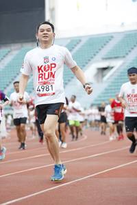 BIB: 019, 4981
                            <button type="button" onclick="openModal(5999153)" class="btn btn-primary btn-sm float-right btn-popup" data-toggle="modal" data-target=".modal-high-quality">
                        <i class="fas fa-shopping-cart"></i> Add to Cart
                    </button>
                                            <button type="button" onclick="isThisMe(5999153, true)" class="btn btn-success btn-sm float-right btn-popup btn-isme hidden" data-toggle="tooltip" data-placement="bottom" title="นี่คือรูปของคุณใช่ไหม คลิกที่นี่เพื่อเอาเข้าอัลบั้ม">
                        <i class="fas fa-plus"></i> Add to album
                    </button>
                    <button type="button" onclick="isThisMe(5999153, false)" class="btn btn-warning btn-sm float-right btn-popup btn-isnotme hidden">
                        <i class="fas fa-ban"></i> Remove from album
                    </button>