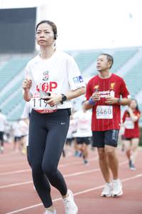 BIB: 6460
                            <button type="button" onclick="openModal(5998170)" class="btn btn-primary btn-sm float-right btn-popup" data-toggle="modal" data-target=".modal-high-quality">
                        <i class="fas fa-shopping-cart"></i> Add to Cart
                    </button>
                                            <button type="button" onclick="isThisMe(5998170, true)" class="btn btn-success btn-sm float-right btn-popup btn-isme hidden" data-toggle="tooltip" data-placement="bottom" title="นี่คือรูปของคุณใช่ไหม คลิกที่นี่เพื่อเอาเข้าอัลบั้ม">
                        <i class="fas fa-plus"></i> Add to album
                    </button>
                    <button type="button" onclick="isThisMe(5998170, false)" class="btn btn-warning btn-sm float-right btn-popup btn-isnotme hidden">
                        <i class="fas fa-ban"></i> Remove from album
                    </button>