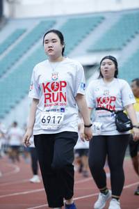 BIB: 2019, 6917
                            <button type="button" onclick="openModal(5994794)" class="btn btn-primary btn-sm float-right btn-popup" data-toggle="modal" data-target=".modal-high-quality">
                        <i class="fas fa-shopping-cart"></i> Add to Cart
                    </button>
                                            <button type="button" onclick="isThisMe(5994794, true)" class="btn btn-success btn-sm float-right btn-popup btn-isme hidden" data-toggle="tooltip" data-placement="bottom" title="นี่คือรูปของคุณใช่ไหม คลิกที่นี่เพื่อเอาเข้าอัลบั้ม">
                        <i class="fas fa-plus"></i> Add to album
                    </button>
                    <button type="button" onclick="isThisMe(5994794, false)" class="btn btn-warning btn-sm float-right btn-popup btn-isnotme hidden">
                        <i class="fas fa-ban"></i> Remove from album
                    </button>