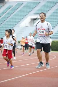 BIB: 7088, 201, 091
                            <button type="button" onclick="openModal(5998666)" class="btn btn-primary btn-sm float-right btn-popup" data-toggle="modal" data-target=".modal-high-quality">
                        <i class="fas fa-shopping-cart"></i> Add to Cart
                    </button>
                                            <button type="button" onclick="isThisMe(5998666, true)" class="btn btn-success btn-sm float-right btn-popup btn-isme hidden" data-toggle="tooltip" data-placement="bottom" title="นี่คือรูปของคุณใช่ไหม คลิกที่นี่เพื่อเอาเข้าอัลบั้ม">
                        <i class="fas fa-plus"></i> Add to album
                    </button>
                    <button type="button" onclick="isThisMe(5998666, false)" class="btn btn-warning btn-sm float-right btn-popup btn-isnotme hidden">
                        <i class="fas fa-ban"></i> Remove from album
                    </button>