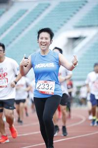 BIB: 597, 2332
                            <button type="button" onclick="openModal(5996534)" class="btn btn-primary btn-sm float-right btn-popup" data-toggle="modal" data-target=".modal-high-quality">
                        <i class="fas fa-shopping-cart"></i> Add to Cart
                    </button>
                                            <button type="button" onclick="isThisMe(5996534, true)" class="btn btn-success btn-sm float-right btn-popup btn-isme hidden" data-toggle="tooltip" data-placement="bottom" title="นี่คือรูปของคุณใช่ไหม คลิกที่นี่เพื่อเอาเข้าอัลบั้ม">
                        <i class="fas fa-plus"></i> Add to album
                    </button>
                    <button type="button" onclick="isThisMe(5996534, false)" class="btn btn-warning btn-sm float-right btn-popup btn-isnotme hidden">
                        <i class="fas fa-ban"></i> Remove from album
                    </button>