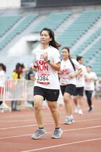 BIB: 2013, 3384
                            <button type="button" onclick="openModal(6000561)" class="btn btn-primary btn-sm float-right btn-popup" data-toggle="modal" data-target=".modal-high-quality">
                        <i class="fas fa-shopping-cart"></i> Add to Cart
                    </button>
                                            <button type="button" onclick="isThisMe(6000561, true)" class="btn btn-success btn-sm float-right btn-popup btn-isme hidden" data-toggle="tooltip" data-placement="bottom" title="นี่คือรูปของคุณใช่ไหม คลิกที่นี่เพื่อเอาเข้าอัลบั้ม">
                        <i class="fas fa-plus"></i> Add to album
                    </button>
                    <button type="button" onclick="isThisMe(6000561, false)" class="btn btn-warning btn-sm float-right btn-popup btn-isnotme hidden">
                        <i class="fas fa-ban"></i> Remove from album
                    </button>