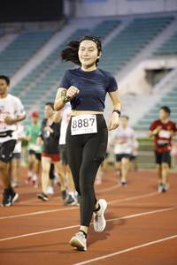 BIB: 8887
                            <button type="button" onclick="openModal(5970183)" class="btn btn-primary btn-sm float-right btn-popup" data-toggle="modal" data-target=".modal-high-quality">
                        <i class="fas fa-shopping-cart"></i> Add to Cart
                    </button>
                                            <button type="button" onclick="isThisMe(5970183, true)" class="btn btn-success btn-sm float-right btn-popup btn-isme hidden" data-toggle="tooltip" data-placement="bottom" title="นี่คือรูปของคุณใช่ไหม คลิกที่นี่เพื่อเอาเข้าอัลบั้ม">
                        <i class="fas fa-plus"></i> Add to album
                    </button>
                    <button type="button" onclick="isThisMe(5970183, false)" class="btn btn-warning btn-sm float-right btn-popup btn-isnotme hidden">
                        <i class="fas fa-ban"></i> Remove from album
                    </button>