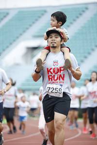 BIB: 2019, 7258
                            <button type="button" onclick="openModal(5997503)" class="btn btn-primary btn-sm float-right btn-popup" data-toggle="modal" data-target=".modal-high-quality">
                        <i class="fas fa-shopping-cart"></i> Add to Cart
                    </button>
                                            <button type="button" onclick="isThisMe(5997503, true)" class="btn btn-success btn-sm float-right btn-popup btn-isme hidden" data-toggle="tooltip" data-placement="bottom" title="นี่คือรูปของคุณใช่ไหม คลิกที่นี่เพื่อเอาเข้าอัลบั้ม">
                        <i class="fas fa-plus"></i> Add to album
                    </button>
                    <button type="button" onclick="isThisMe(5997503, false)" class="btn btn-warning btn-sm float-right btn-popup btn-isnotme hidden">
                        <i class="fas fa-ban"></i> Remove from album
                    </button>