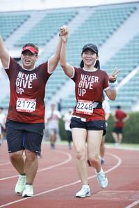 BIB: 2248, 2172, 
                            <button type="button" onclick="openModal(5997604)" class="btn btn-primary btn-sm float-right btn-popup" data-toggle="modal" data-target=".modal-high-quality">
                        <i class="fas fa-shopping-cart"></i> Add to Cart
                    </button>
                                            <button type="button" onclick="isThisMe(5997604, true)" class="btn btn-success btn-sm float-right btn-popup btn-isme hidden" data-toggle="tooltip" data-placement="bottom" title="นี่คือรูปของคุณใช่ไหม คลิกที่นี่เพื่อเอาเข้าอัลบั้ม">
                        <i class="fas fa-plus"></i> Add to album
                    </button>
                    <button type="button" onclick="isThisMe(5997604, false)" class="btn btn-warning btn-sm float-right btn-popup btn-isnotme hidden">
                        <i class="fas fa-ban"></i> Remove from album
                    </button>