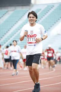 BIB: 3115
                            <button type="button" onclick="openModal(5998208)" class="btn btn-primary btn-sm float-right btn-popup" data-toggle="modal" data-target=".modal-high-quality">
                        <i class="fas fa-shopping-cart"></i> Add to Cart
                    </button>
                                            <button type="button" onclick="isThisMe(5998208, true)" class="btn btn-success btn-sm float-right btn-popup btn-isme hidden" data-toggle="tooltip" data-placement="bottom" title="นี่คือรูปของคุณใช่ไหม คลิกที่นี่เพื่อเอาเข้าอัลบั้ม">
                        <i class="fas fa-plus"></i> Add to album
                    </button>
                    <button type="button" onclick="isThisMe(5998208, false)" class="btn btn-warning btn-sm float-right btn-popup btn-isnotme hidden">
                        <i class="fas fa-ban"></i> Remove from album
                    </button>