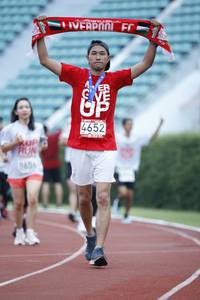 BIB: 4652, 865, 
                            <button type="button" onclick="openModal(5995864)" class="btn btn-primary btn-sm float-right btn-popup" data-toggle="modal" data-target=".modal-high-quality">
                        <i class="fas fa-shopping-cart"></i> Add to Cart
                    </button>
                                            <button type="button" onclick="isThisMe(5995864, true)" class="btn btn-success btn-sm float-right btn-popup btn-isme hidden" data-toggle="tooltip" data-placement="bottom" title="นี่คือรูปของคุณใช่ไหม คลิกที่นี่เพื่อเอาเข้าอัลบั้ม">
                        <i class="fas fa-plus"></i> Add to album
                    </button>
                    <button type="button" onclick="isThisMe(5995864, false)" class="btn btn-warning btn-sm float-right btn-popup btn-isnotme hidden">
                        <i class="fas fa-ban"></i> Remove from album
                    </button>