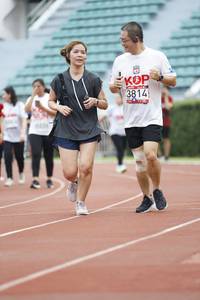 BIB: 3814
                            <button type="button" onclick="openModal(5999394)" class="btn btn-primary btn-sm float-right btn-popup" data-toggle="modal" data-target=".modal-high-quality">
                        <i class="fas fa-shopping-cart"></i> Add to Cart
                    </button>
                                            <button type="button" onclick="isThisMe(5999394, true)" class="btn btn-success btn-sm float-right btn-popup btn-isme hidden" data-toggle="tooltip" data-placement="bottom" title="นี่คือรูปของคุณใช่ไหม คลิกที่นี่เพื่อเอาเข้าอัลบั้ม">
                        <i class="fas fa-plus"></i> Add to album
                    </button>
                    <button type="button" onclick="isThisMe(5999394, false)" class="btn btn-warning btn-sm float-right btn-popup btn-isnotme hidden">
                        <i class="fas fa-ban"></i> Remove from album
                    </button>