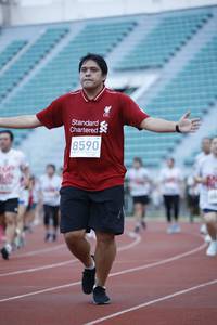 BIB: 8590
                            <button type="button" onclick="openModal(5992807)" class="btn btn-primary btn-sm float-right btn-popup" data-toggle="modal" data-target=".modal-high-quality">
                        <i class="fas fa-shopping-cart"></i> Add to Cart
                    </button>
                                            <button type="button" onclick="isThisMe(5992807, true)" class="btn btn-success btn-sm float-right btn-popup btn-isme hidden" data-toggle="tooltip" data-placement="bottom" title="นี่คือรูปของคุณใช่ไหม คลิกที่นี่เพื่อเอาเข้าอัลบั้ม">
                        <i class="fas fa-plus"></i> Add to album
                    </button>
                    <button type="button" onclick="isThisMe(5992807, false)" class="btn btn-warning btn-sm float-right btn-popup btn-isnotme hidden">
                        <i class="fas fa-ban"></i> Remove from album
                    </button>