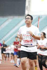 BIB: 3990, 2016, 2402
                            <button type="button" onclick="openModal(5999516)" class="btn btn-primary btn-sm float-right btn-popup" data-toggle="modal" data-target=".modal-high-quality">
                        <i class="fas fa-shopping-cart"></i> Add to Cart
                    </button>
                                            <button type="button" onclick="isThisMe(5999516, true)" class="btn btn-success btn-sm float-right btn-popup btn-isme hidden" data-toggle="tooltip" data-placement="bottom" title="นี่คือรูปของคุณใช่ไหม คลิกที่นี่เพื่อเอาเข้าอัลบั้ม">
                        <i class="fas fa-plus"></i> Add to album
                    </button>
                    <button type="button" onclick="isThisMe(5999516, false)" class="btn btn-warning btn-sm float-right btn-popup btn-isnotme hidden">
                        <i class="fas fa-ban"></i> Remove from album
                    </button>