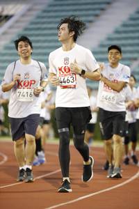 BIB: 4463, 7416, 6465
                            <button type="button" onclick="openModal(5976017)" class="btn btn-primary btn-sm float-right btn-popup" data-toggle="modal" data-target=".modal-high-quality">
                        <i class="fas fa-shopping-cart"></i> Add to Cart
                    </button>
                                            <button type="button" onclick="isThisMe(5976017, true)" class="btn btn-success btn-sm float-right btn-popup btn-isme hidden" data-toggle="tooltip" data-placement="bottom" title="นี่คือรูปของคุณใช่ไหม คลิกที่นี่เพื่อเอาเข้าอัลบั้ม">
                        <i class="fas fa-plus"></i> Add to album
                    </button>
                    <button type="button" onclick="isThisMe(5976017, false)" class="btn btn-warning btn-sm float-right btn-popup btn-isnotme hidden">
                        <i class="fas fa-ban"></i> Remove from album
                    </button>