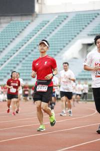 BIB: 2072
                            <button type="button" onclick="openModal(5999980)" class="btn btn-primary btn-sm float-right btn-popup" data-toggle="modal" data-target=".modal-high-quality">
                        <i class="fas fa-shopping-cart"></i> Add to Cart
                    </button>
                                            <button type="button" onclick="isThisMe(5999980, true)" class="btn btn-success btn-sm float-right btn-popup btn-isme hidden" data-toggle="tooltip" data-placement="bottom" title="นี่คือรูปของคุณใช่ไหม คลิกที่นี่เพื่อเอาเข้าอัลบั้ม">
                        <i class="fas fa-plus"></i> Add to album
                    </button>
                    <button type="button" onclick="isThisMe(5999980, false)" class="btn btn-warning btn-sm float-right btn-popup btn-isnotme hidden">
                        <i class="fas fa-ban"></i> Remove from album
                    </button>