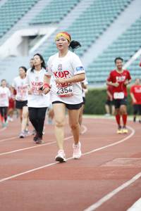 BIB: 2354
                            <button type="button" onclick="openModal(5999170)" class="btn btn-primary btn-sm float-right btn-popup" data-toggle="modal" data-target=".modal-high-quality">
                        <i class="fas fa-shopping-cart"></i> Add to Cart
                    </button>
                                            <button type="button" onclick="isThisMe(5999170, true)" class="btn btn-success btn-sm float-right btn-popup btn-isme hidden" data-toggle="tooltip" data-placement="bottom" title="นี่คือรูปของคุณใช่ไหม คลิกที่นี่เพื่อเอาเข้าอัลบั้ม">
                        <i class="fas fa-plus"></i> Add to album
                    </button>
                    <button type="button" onclick="isThisMe(5999170, false)" class="btn btn-warning btn-sm float-right btn-popup btn-isnotme hidden">
                        <i class="fas fa-ban"></i> Remove from album
                    </button>