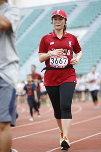 BIB: 3667
                            <button type="button" onclick="openModal(5998494)" class="btn btn-primary btn-sm float-right btn-popup" data-toggle="modal" data-target=".modal-high-quality">
                        <i class="fas fa-shopping-cart"></i> Add to Cart
                    </button>
                                            <button type="button" onclick="isThisMe(5998494, true)" class="btn btn-success btn-sm float-right btn-popup btn-isme hidden" data-toggle="tooltip" data-placement="bottom" title="นี่คือรูปของคุณใช่ไหม คลิกที่นี่เพื่อเอาเข้าอัลบั้ม">
                        <i class="fas fa-plus"></i> Add to album
                    </button>
                    <button type="button" onclick="isThisMe(5998494, false)" class="btn btn-warning btn-sm float-right btn-popup btn-isnotme hidden">
                        <i class="fas fa-ban"></i> Remove from album
                    </button>