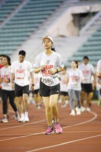 BIB: 7580
                            <button type="button" onclick="openModal(5977122)" class="btn btn-primary btn-sm float-right btn-popup" data-toggle="modal" data-target=".modal-high-quality">
                        <i class="fas fa-shopping-cart"></i> Add to Cart
                    </button>
                                            <button type="button" onclick="isThisMe(5977122, true)" class="btn btn-success btn-sm float-right btn-popup btn-isme hidden" data-toggle="tooltip" data-placement="bottom" title="นี่คือรูปของคุณใช่ไหม คลิกที่นี่เพื่อเอาเข้าอัลบั้ม">
                        <i class="fas fa-plus"></i> Add to album
                    </button>
                    <button type="button" onclick="isThisMe(5977122, false)" class="btn btn-warning btn-sm float-right btn-popup btn-isnotme hidden">
                        <i class="fas fa-ban"></i> Remove from album
                    </button>