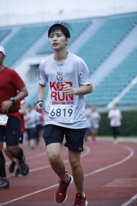 BIB: 2019, 6819
                            <button type="button" onclick="openModal(5990730)" class="btn btn-primary btn-sm float-right btn-popup" data-toggle="modal" data-target=".modal-high-quality">
                        <i class="fas fa-shopping-cart"></i> Add to Cart
                    </button>
                                            <button type="button" onclick="isThisMe(5990730, true)" class="btn btn-success btn-sm float-right btn-popup btn-isme hidden" data-toggle="tooltip" data-placement="bottom" title="นี่คือรูปของคุณใช่ไหม คลิกที่นี่เพื่อเอาเข้าอัลบั้ม">
                        <i class="fas fa-plus"></i> Add to album
                    </button>
                    <button type="button" onclick="isThisMe(5990730, false)" class="btn btn-warning btn-sm float-right btn-popup btn-isnotme hidden">
                        <i class="fas fa-ban"></i> Remove from album
                    </button>