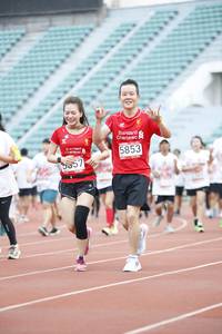 BIB: 5853, 957
                            <button type="button" onclick="openModal(5998174)" class="btn btn-primary btn-sm float-right btn-popup" data-toggle="modal" data-target=".modal-high-quality">
                        <i class="fas fa-shopping-cart"></i> Add to Cart
                    </button>
                                            <button type="button" onclick="isThisMe(5998174, true)" class="btn btn-success btn-sm float-right btn-popup btn-isme hidden" data-toggle="tooltip" data-placement="bottom" title="นี่คือรูปของคุณใช่ไหม คลิกที่นี่เพื่อเอาเข้าอัลบั้ม">
                        <i class="fas fa-plus"></i> Add to album
                    </button>
                    <button type="button" onclick="isThisMe(5998174, false)" class="btn btn-warning btn-sm float-right btn-popup btn-isnotme hidden">
                        <i class="fas fa-ban"></i> Remove from album
                    </button>