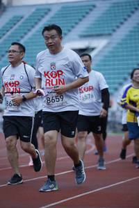 BIB: 6576, 8659
                            <button type="button" onclick="openModal(5991729)" class="btn btn-primary btn-sm float-right btn-popup" data-toggle="modal" data-target=".modal-high-quality">
                        <i class="fas fa-shopping-cart"></i> Add to Cart
                    </button>
                                            <button type="button" onclick="isThisMe(5991729, true)" class="btn btn-success btn-sm float-right btn-popup btn-isme hidden" data-toggle="tooltip" data-placement="bottom" title="นี่คือรูปของคุณใช่ไหม คลิกที่นี่เพื่อเอาเข้าอัลบั้ม">
                        <i class="fas fa-plus"></i> Add to album
                    </button>
                    <button type="button" onclick="isThisMe(5991729, false)" class="btn btn-warning btn-sm float-right btn-popup btn-isnotme hidden">
                        <i class="fas fa-ban"></i> Remove from album
                    </button>