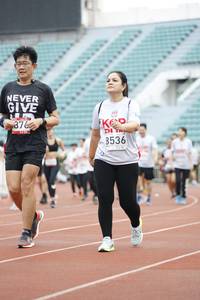 BIB: 876, 8536
                            <button type="button" onclick="openModal(5999460)" class="btn btn-primary btn-sm float-right btn-popup" data-toggle="modal" data-target=".modal-high-quality">
                        <i class="fas fa-shopping-cart"></i> Add to Cart
                    </button>
                                            <button type="button" onclick="isThisMe(5999460, true)" class="btn btn-success btn-sm float-right btn-popup btn-isme hidden" data-toggle="tooltip" data-placement="bottom" title="นี่คือรูปของคุณใช่ไหม คลิกที่นี่เพื่อเอาเข้าอัลบั้ม">
                        <i class="fas fa-plus"></i> Add to album
                    </button>
                    <button type="button" onclick="isThisMe(5999460, false)" class="btn btn-warning btn-sm float-right btn-popup btn-isnotme hidden">
                        <i class="fas fa-ban"></i> Remove from album
                    </button>