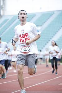 BIB: 2358
                            <button type="button" onclick="openModal(5996102)" class="btn btn-primary btn-sm float-right btn-popup" data-toggle="modal" data-target=".modal-high-quality">
                        <i class="fas fa-shopping-cart"></i> Add to Cart
                    </button>
                                            <button type="button" onclick="isThisMe(5996102, true)" class="btn btn-success btn-sm float-right btn-popup btn-isme hidden" data-toggle="tooltip" data-placement="bottom" title="นี่คือรูปของคุณใช่ไหม คลิกที่นี่เพื่อเอาเข้าอัลบั้ม">
                        <i class="fas fa-plus"></i> Add to album
                    </button>
                    <button type="button" onclick="isThisMe(5996102, false)" class="btn btn-warning btn-sm float-right btn-popup btn-isnotme hidden">
                        <i class="fas fa-ban"></i> Remove from album
                    </button>