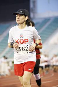 BIB: 0982
                            <button type="button" onclick="openModal(5979645)" class="btn btn-primary btn-sm float-right btn-popup" data-toggle="modal" data-target=".modal-high-quality">
                        <i class="fas fa-shopping-cart"></i> Add to Cart
                    </button>
                                            <button type="button" onclick="isThisMe(5979645, true)" class="btn btn-success btn-sm float-right btn-popup btn-isme hidden" data-toggle="tooltip" data-placement="bottom" title="นี่คือรูปของคุณใช่ไหม คลิกที่นี่เพื่อเอาเข้าอัลบั้ม">
                        <i class="fas fa-plus"></i> Add to album
                    </button>
                    <button type="button" onclick="isThisMe(5979645, false)" class="btn btn-warning btn-sm float-right btn-popup btn-isnotme hidden">
                        <i class="fas fa-ban"></i> Remove from album
                    </button>